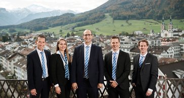 Bild Geschäftsleitung (Martin Rhyner, Saskia Luchsinger, Roman Elmer, Andreas Waldvogel, Mike Baumann)